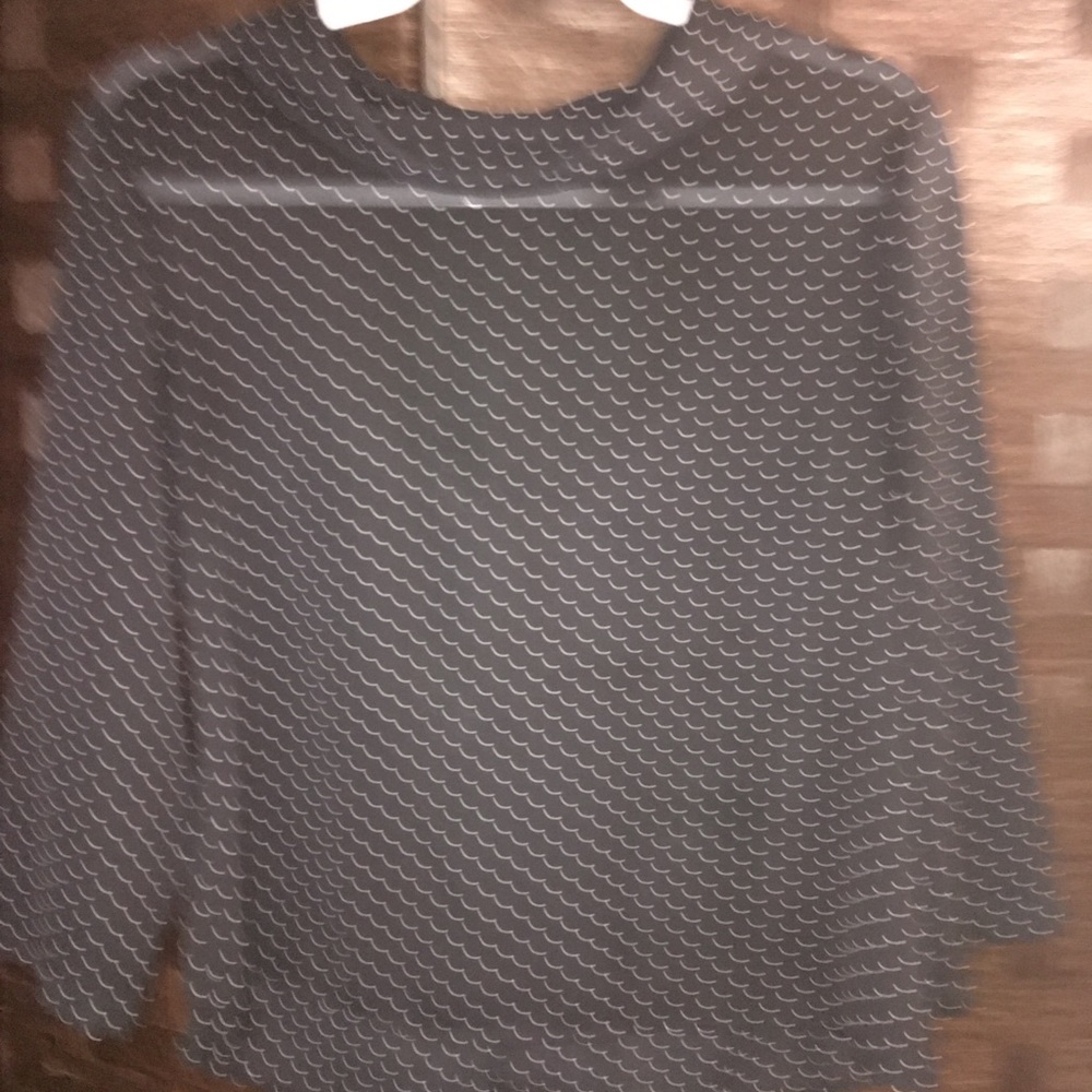 Forever 21 Semi Sheer Top  size Medium